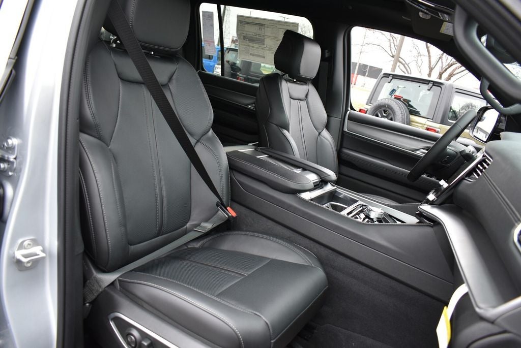 2026 Jeep Grand Wagoneer Upland