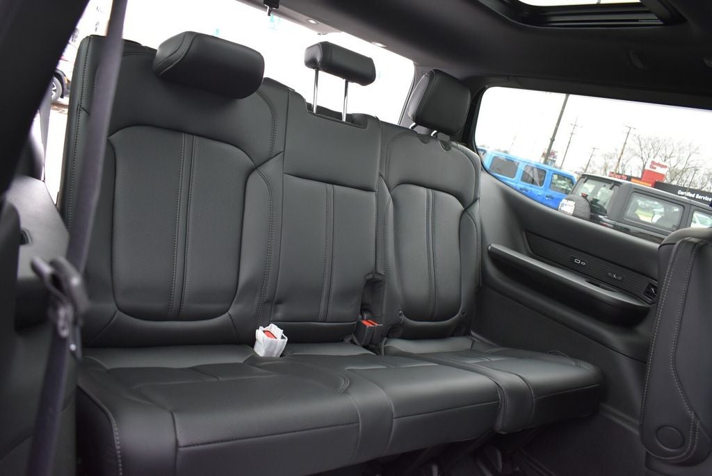 2026 Jeep Grand Wagoneer Upland