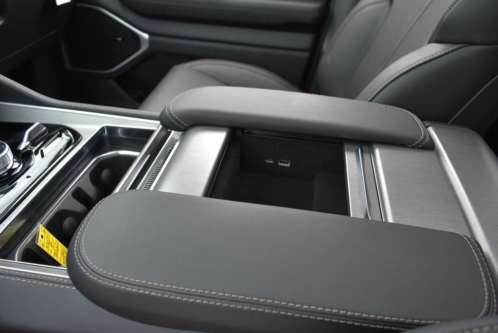 2026 Jeep Grand Wagoneer Upland