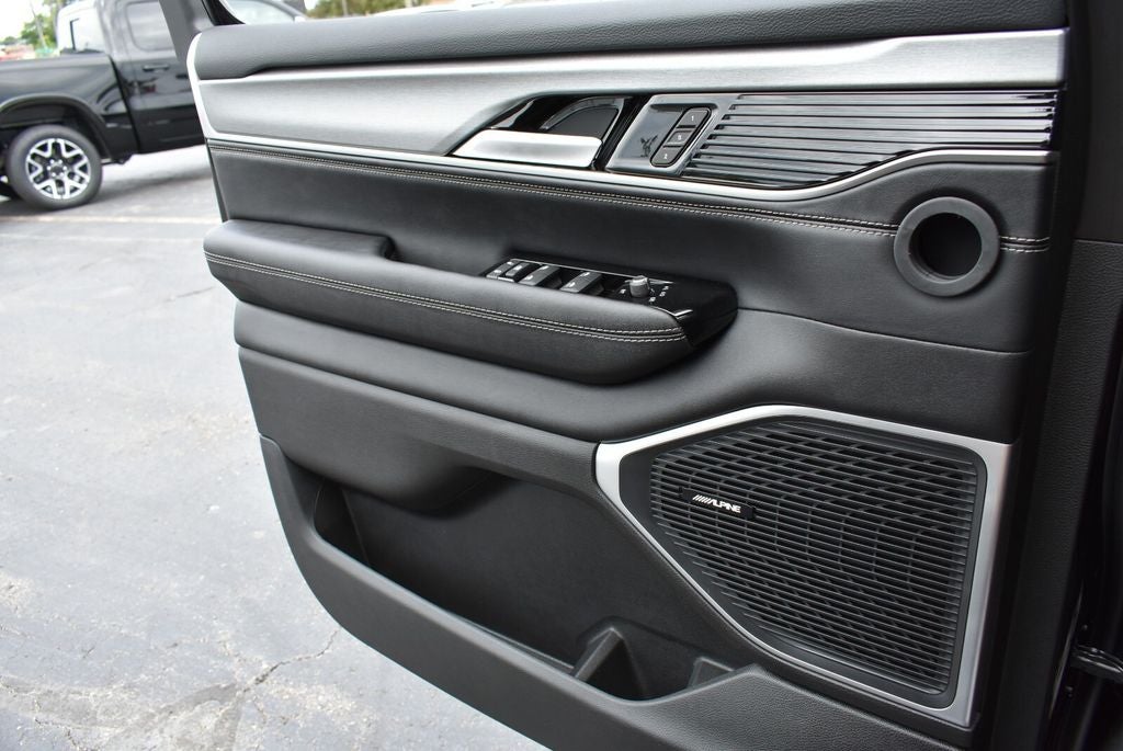 2026 Jeep Grand Wagoneer Upland