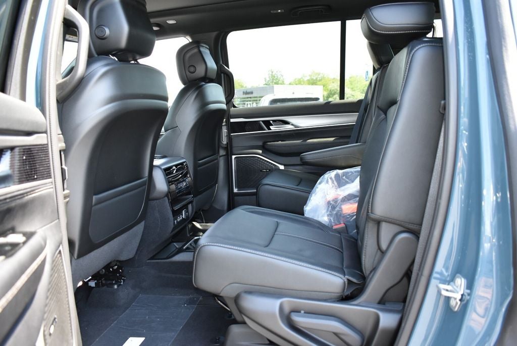 2026 Jeep Grand Wagoneer Upland
