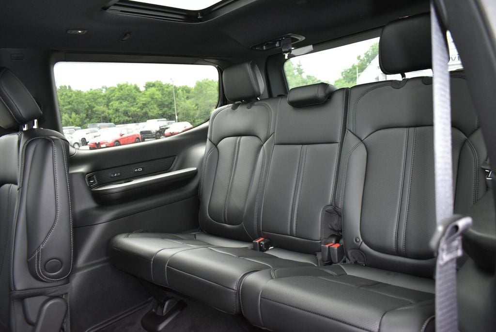 2026 Jeep Grand Wagoneer Upland