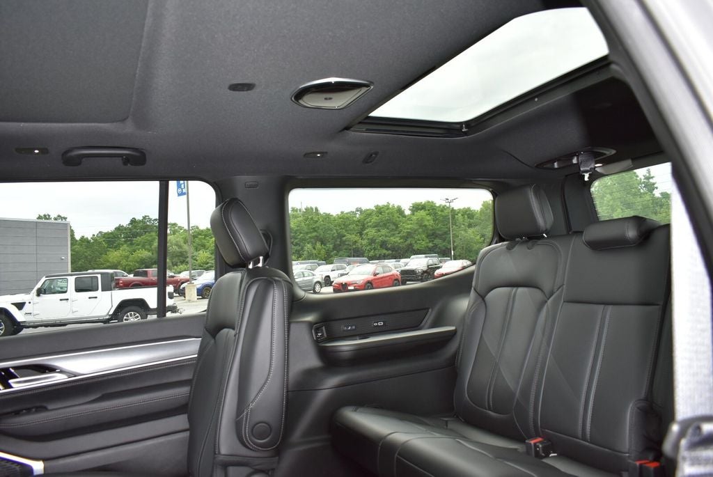 2026 Jeep Grand Wagoneer Upland
