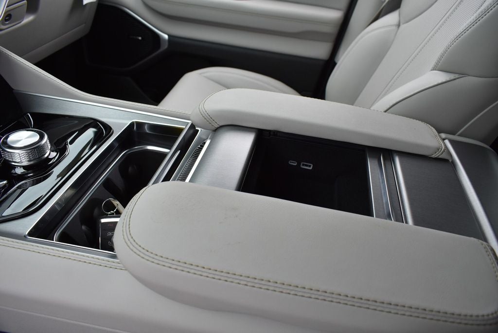 2026 Jeep Grand Wagoneer 4x4