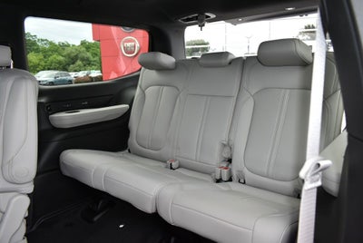 2026 Jeep Grand Wagoneer 4x4