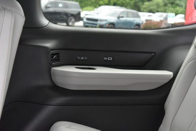 2026 Jeep Grand Wagoneer 4x4