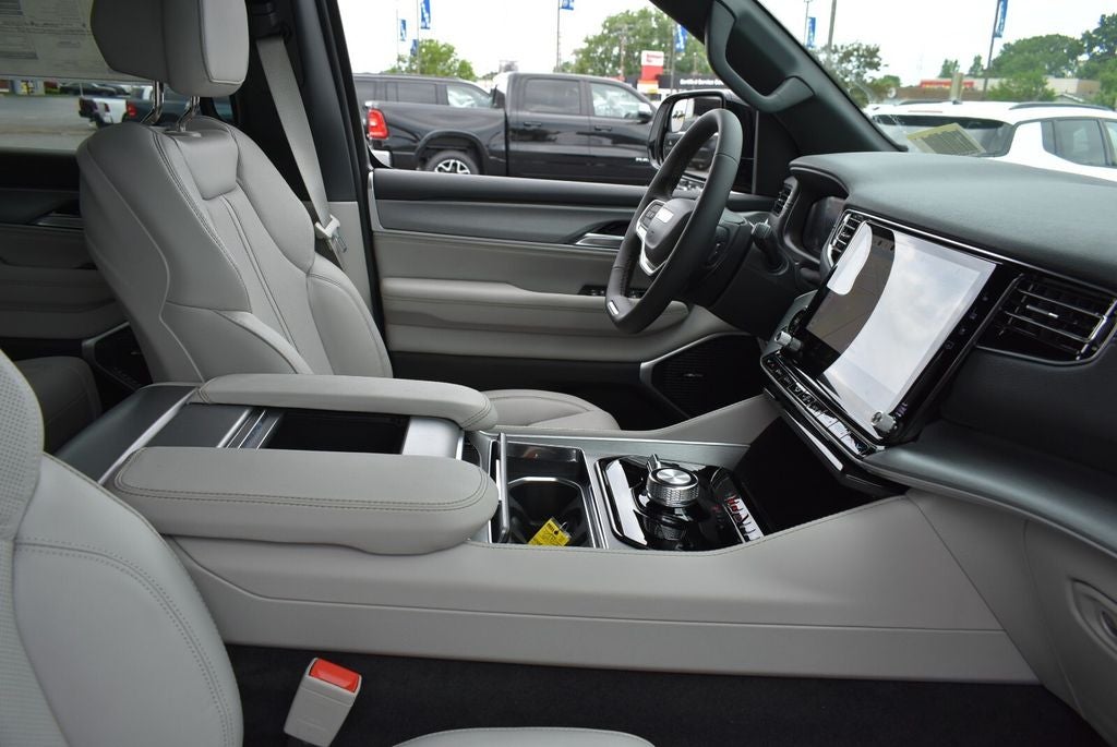 2026 Jeep Grand Wagoneer 4x4