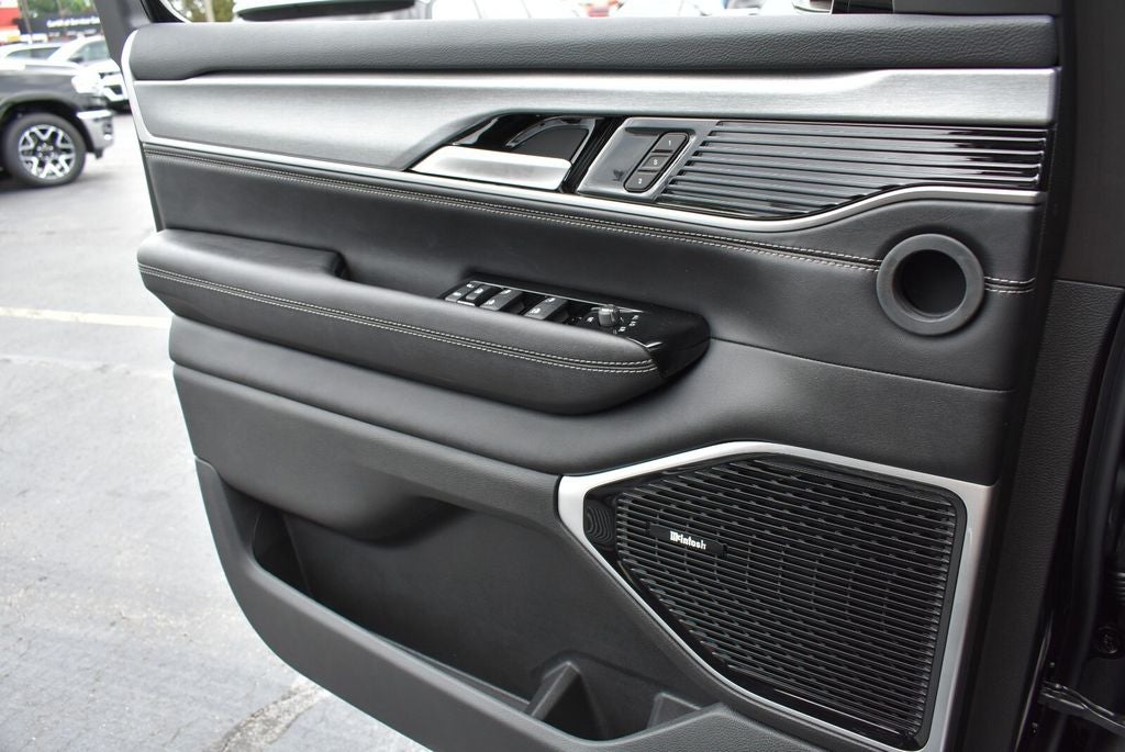 2026 Jeep Grand Wagoneer Limited Reserve