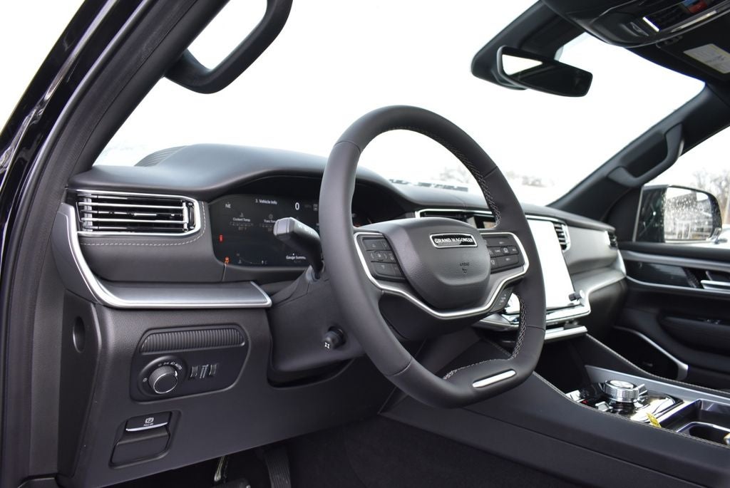 2026 Jeep Grand Wagoneer Limited Reserve