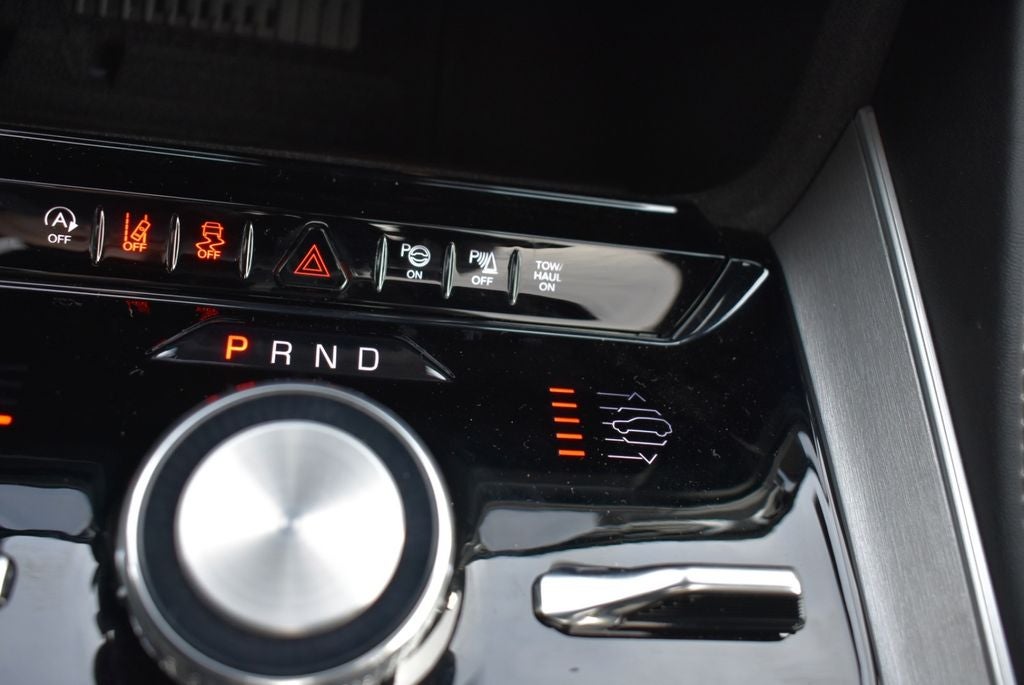 2026 Jeep Grand Wagoneer Limited Reserve