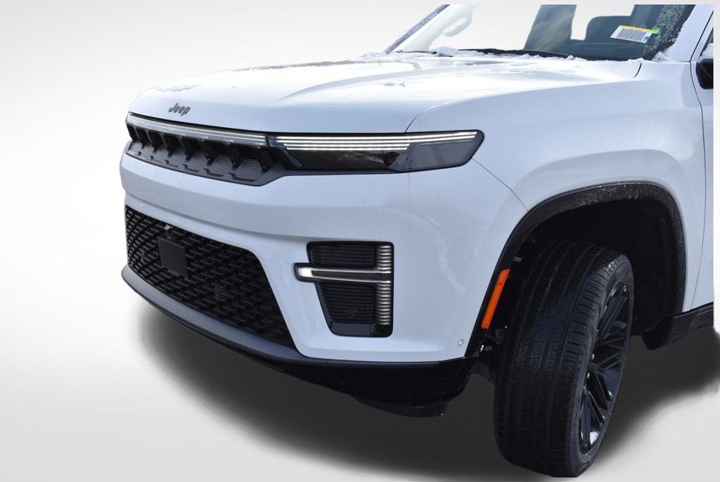 2026 Jeep Grand Wagoneer Limited Reserve