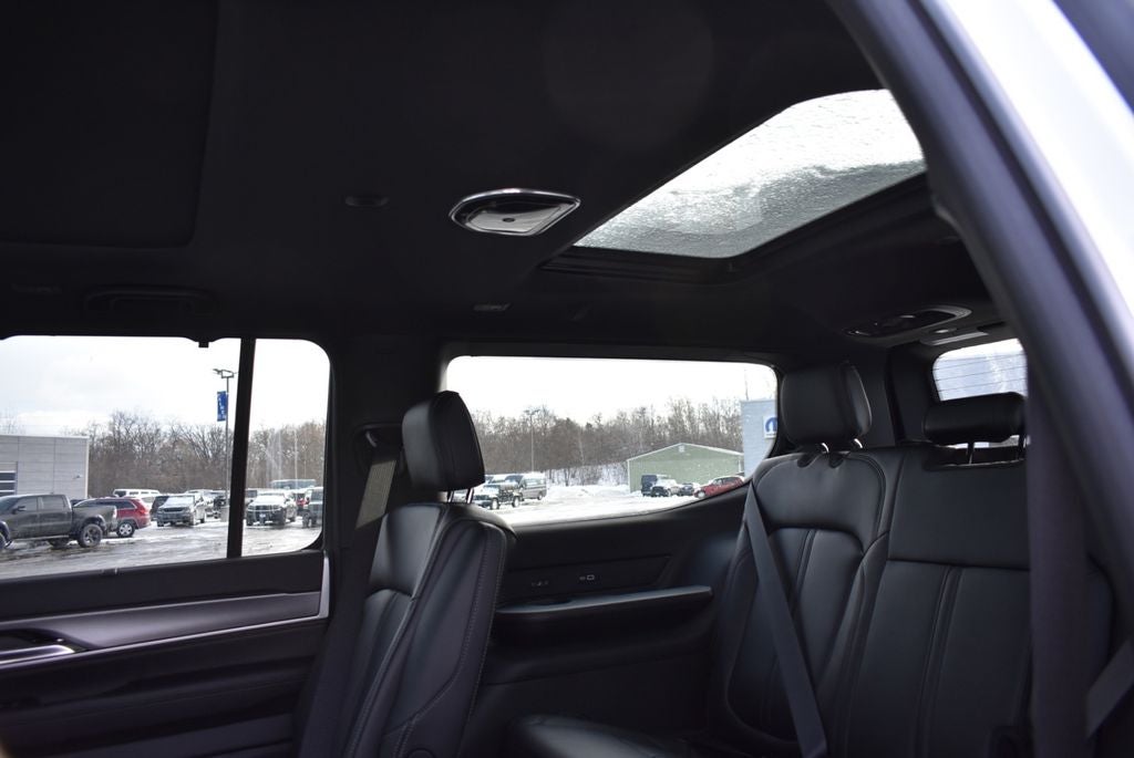 2026 Jeep Grand Wagoneer Limited Reserve