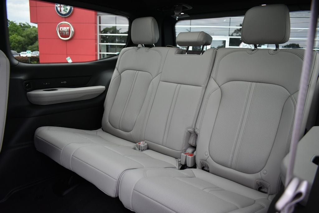 2026 Jeep Grand Wagoneer Limited Reserve