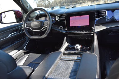 2022 Jeep Wagoneer Series III