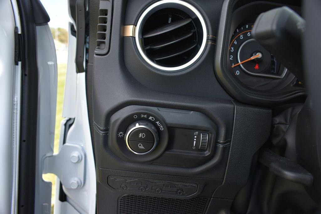 2026 Jeep Gladiator Sahara