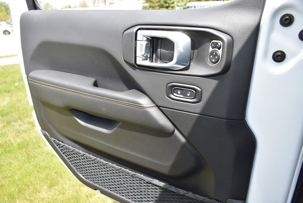 2026 Jeep Gladiator Sahara