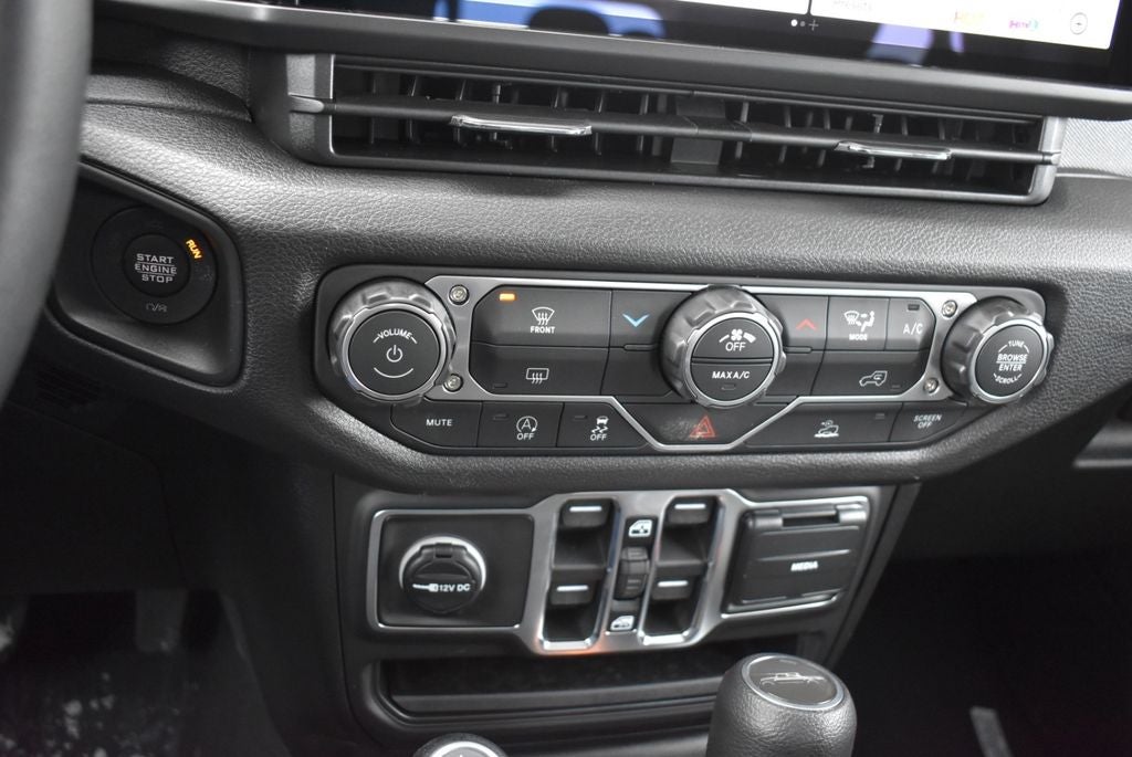 2026 Jeep Gladiator Sport