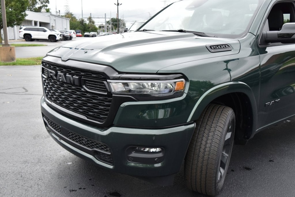 2027 RAM 1500 Big Horn/Lone Star
