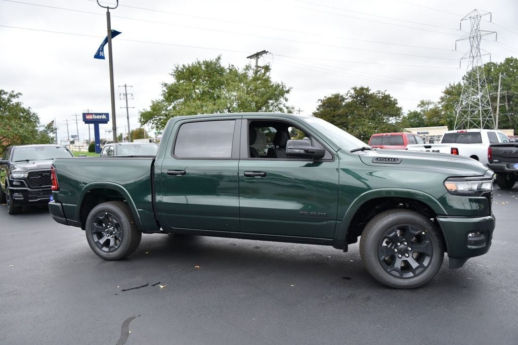 2027 RAM 1500 Big Horn/Lone Star