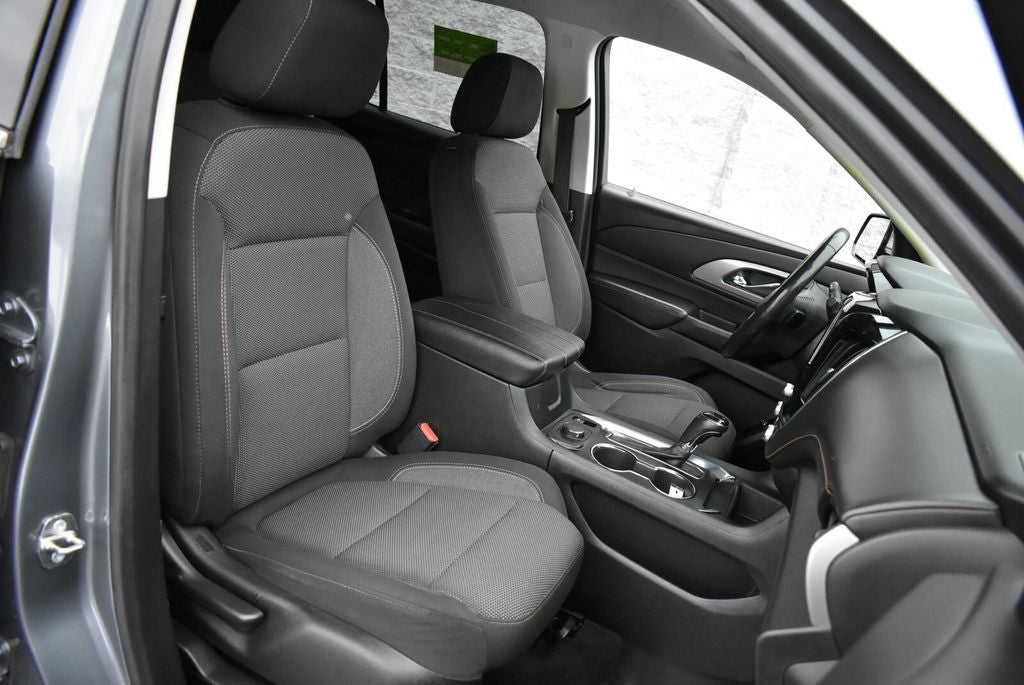 2018 Chevrolet Traverse LT Cloth w/1LT
