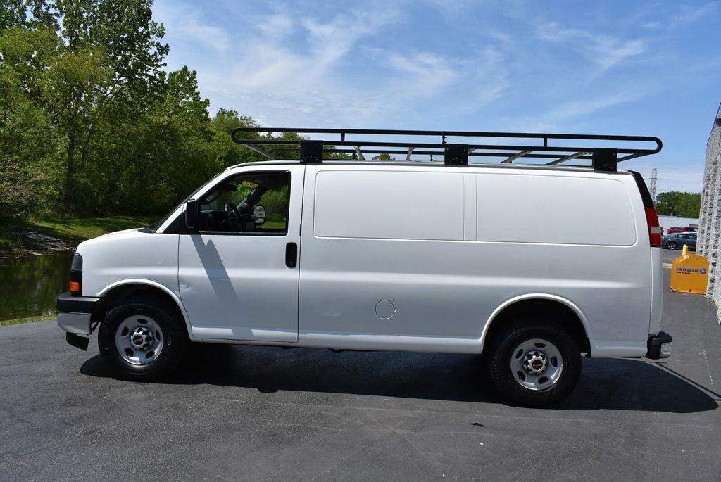 2017 GMC Savana 2500 Work Van