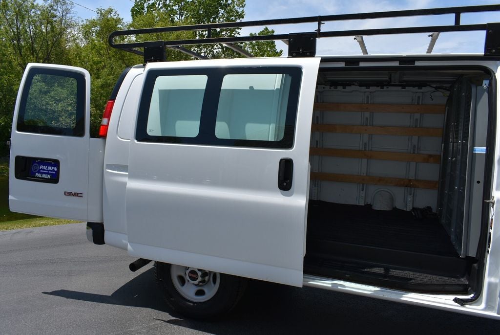 2017 GMC Savana 2500 Work Van