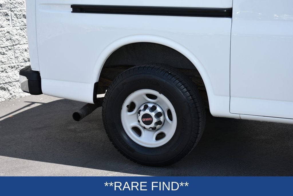 2017 GMC Savana 2500 Work Van