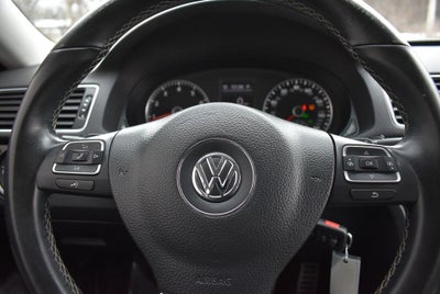 2015 Volkswagen Passat 1.8T Sport