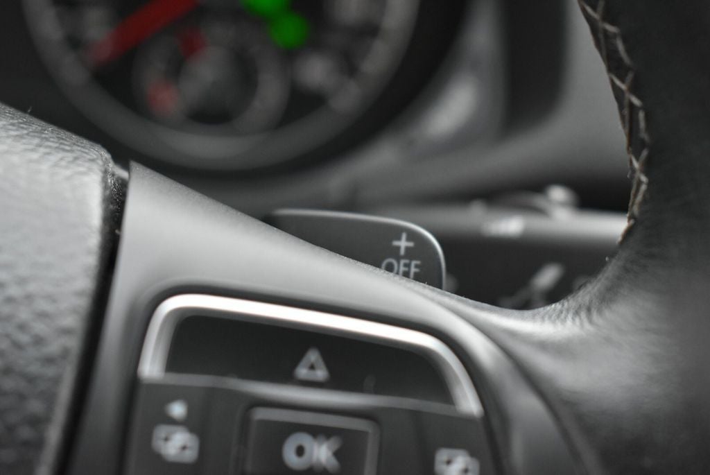 2015 Volkswagen Passat 1.8T Sport