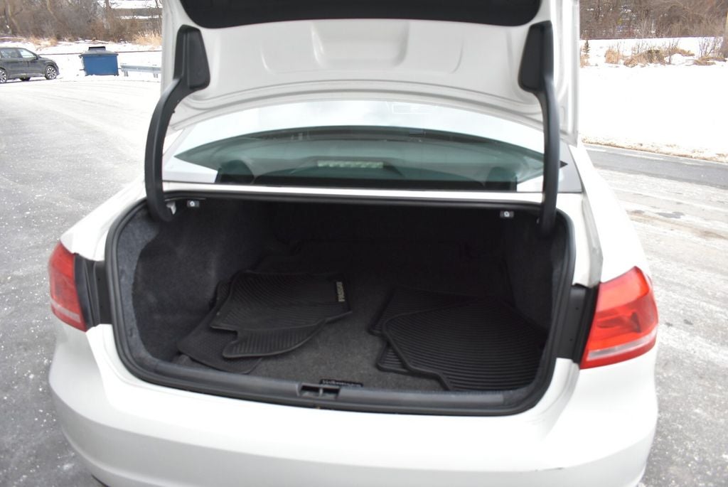 2015 Volkswagen Passat 1.8T Sport