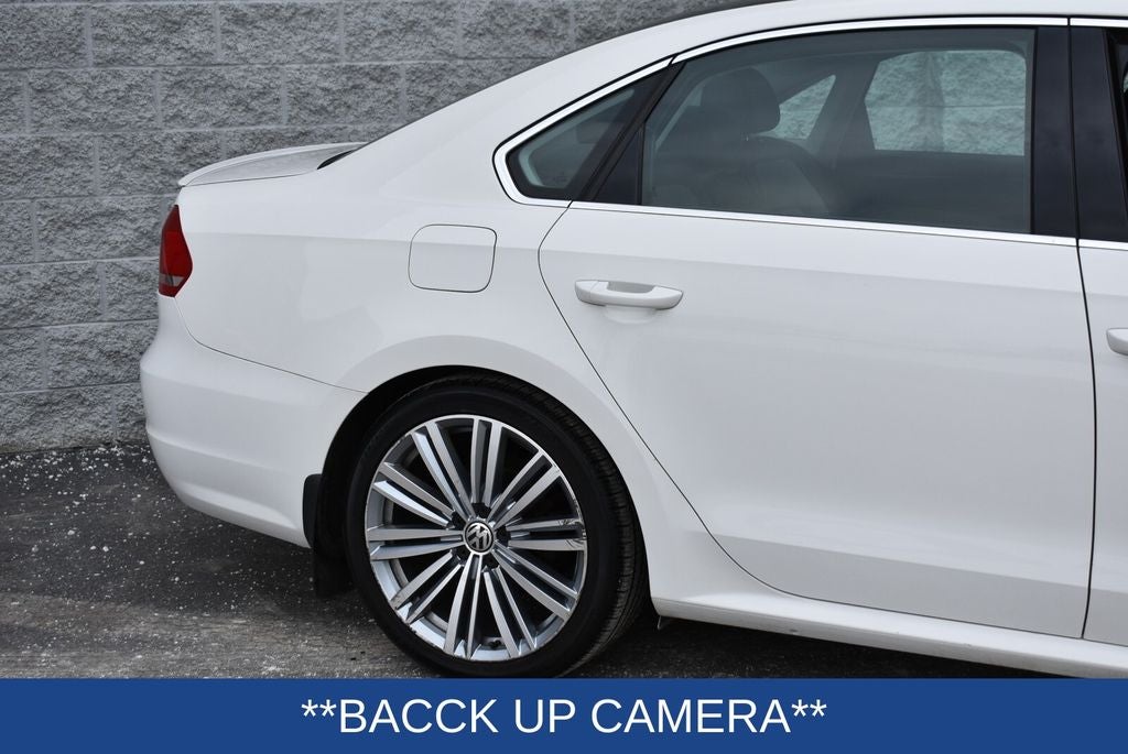 2015 Volkswagen Passat 1.8T Sport