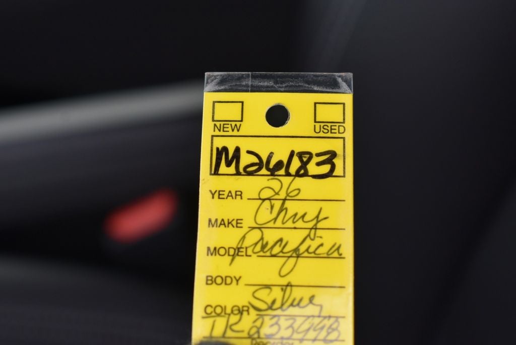 2026 Chrysler Pacifica Select