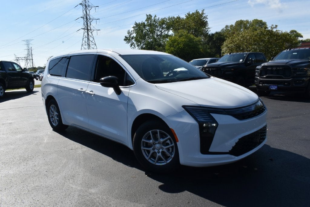 2027 Chrysler Pacifica Select
