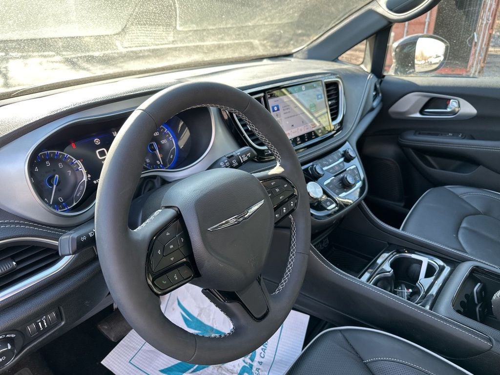 2025 Chrysler Pacifica Limited