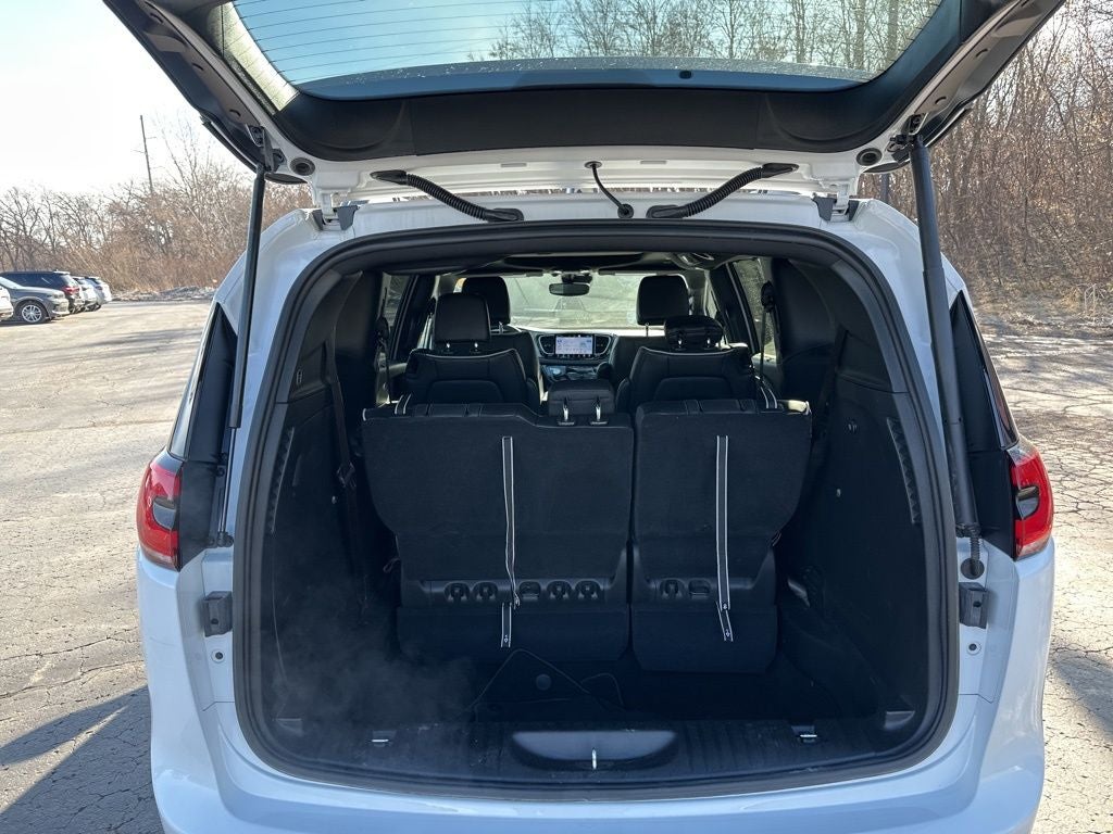 2025 Chrysler Pacifica Limited