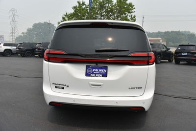 2027 Chrysler Pacifica Limited