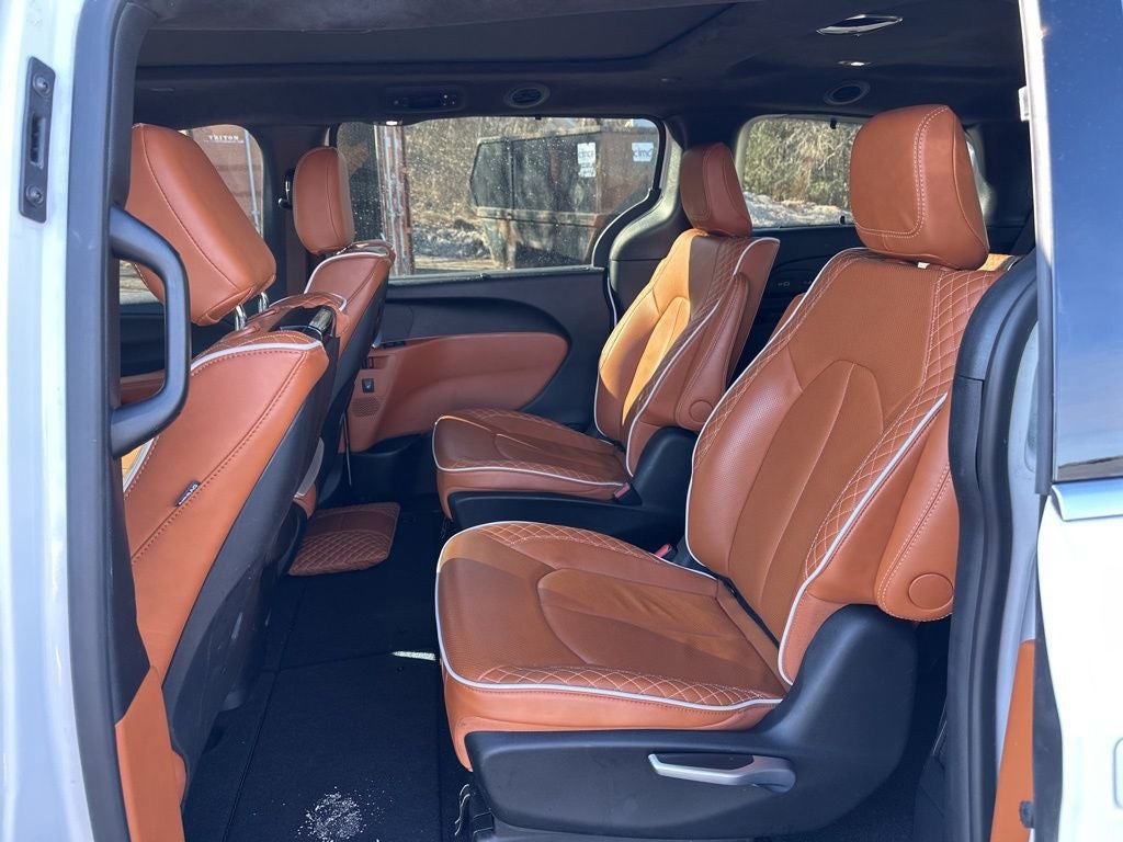 2024 Chrysler Pacifica Pinnacle