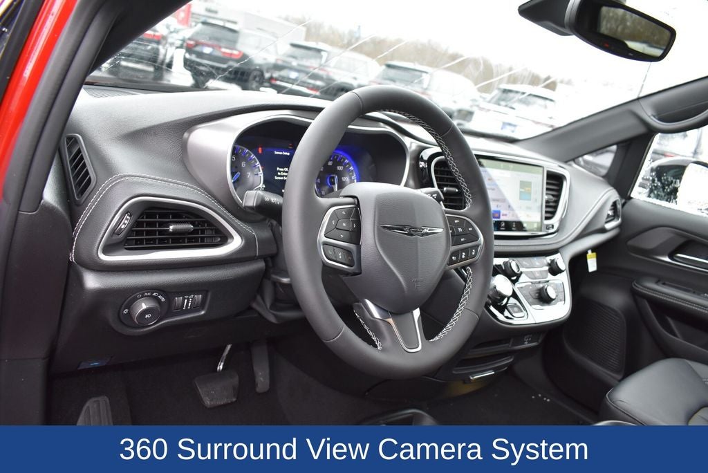 2026 Chrysler Pacifica Select