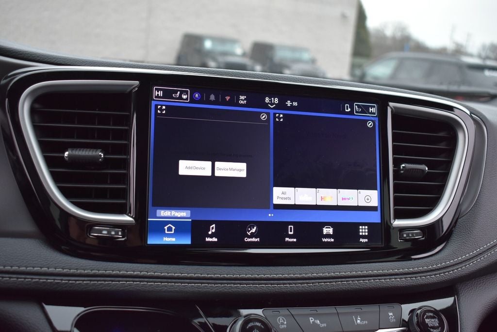 2026 Chrysler Pacifica Select