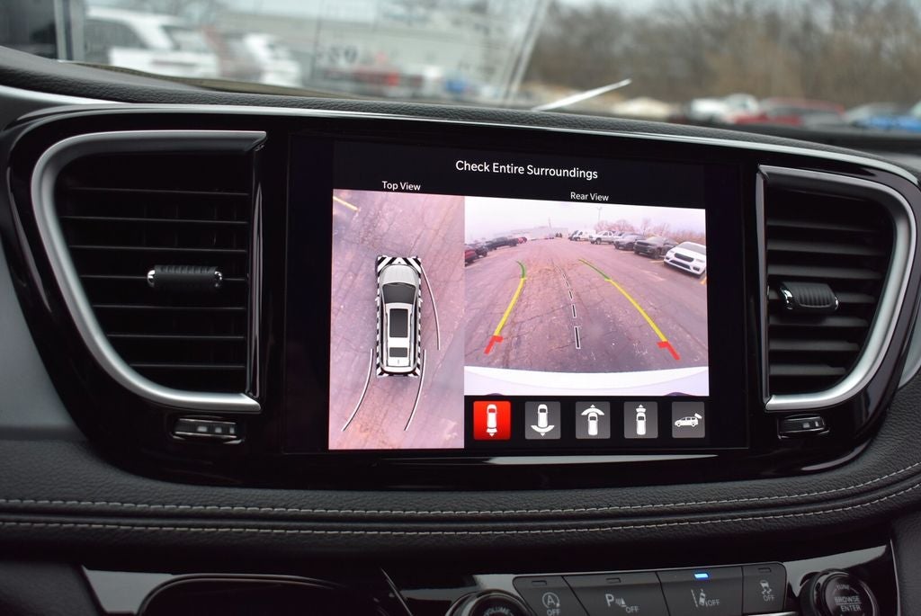 2026 Chrysler Pacifica Limited