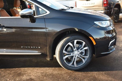 2026 Chrysler Pacifica Pinnacle