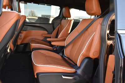 2026 Chrysler Pacifica Pinnacle