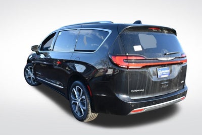 2026 Chrysler Pacifica Pinnacle