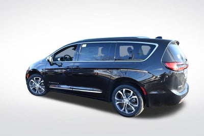 2026 Chrysler Pacifica Pinnacle