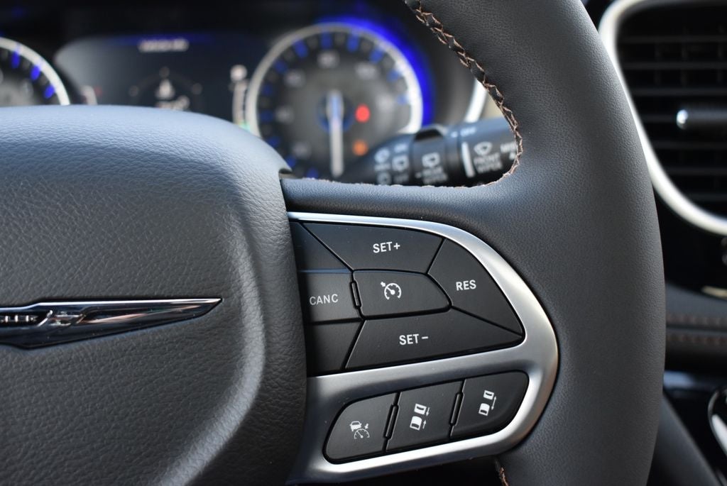 2026 Chrysler Pacifica Pinnacle