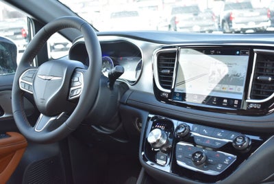 2026 Chrysler Pacifica Pinnacle