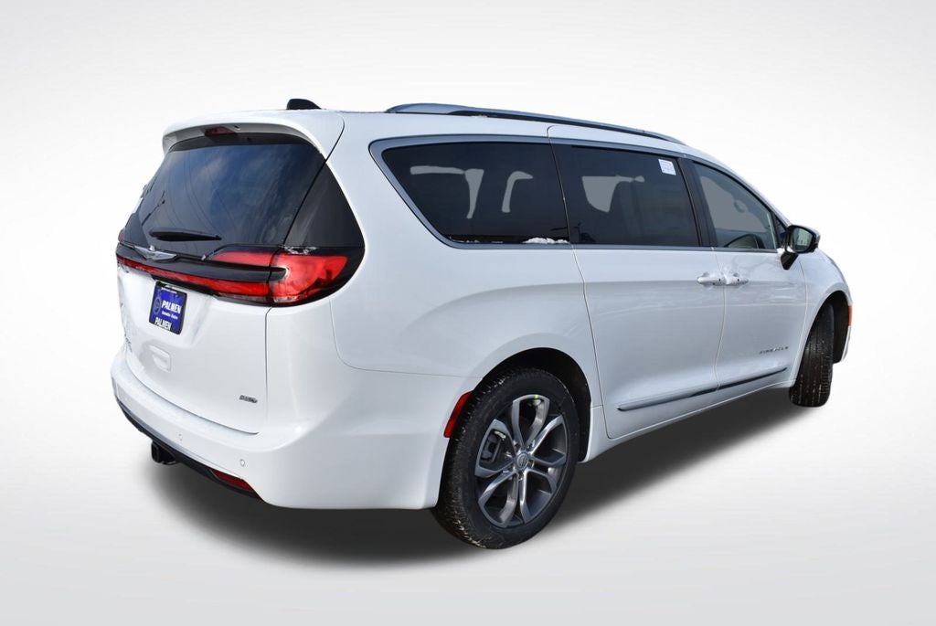 2026 Chrysler Pacifica Pinnacle