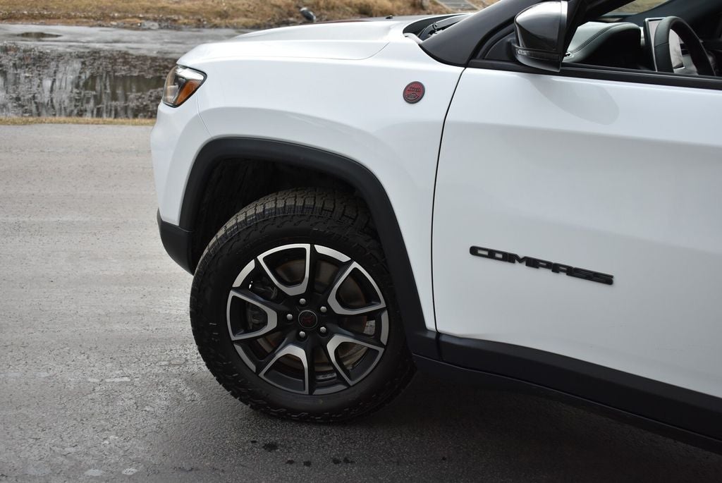 2025 Jeep Compass Trailhawk