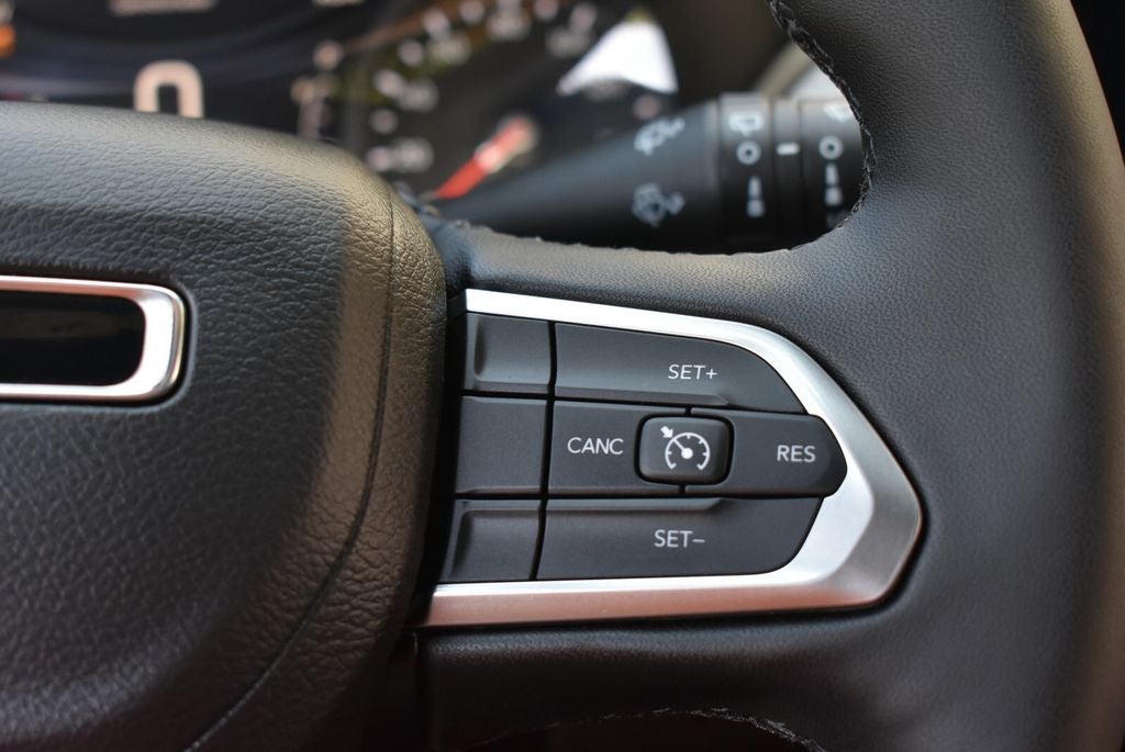 2024 Jeep Compass Latitude Lux