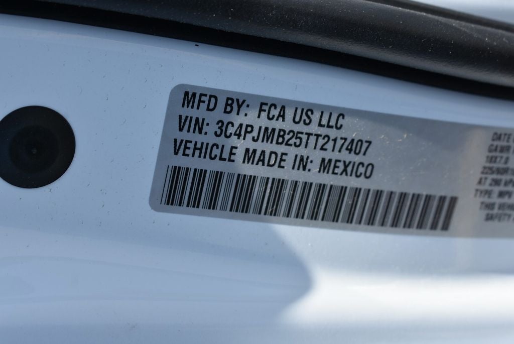 2026 Jeep Cherokee Laredo
